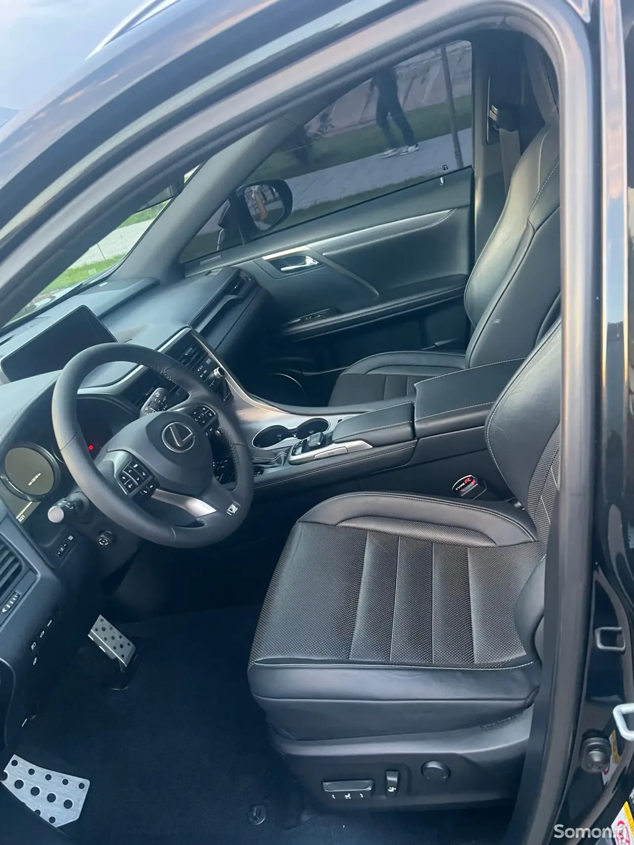 Lexus RX series 2019 · 4.5 AT