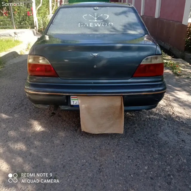 Daewoo Nexia 1995 · 1.6 MT