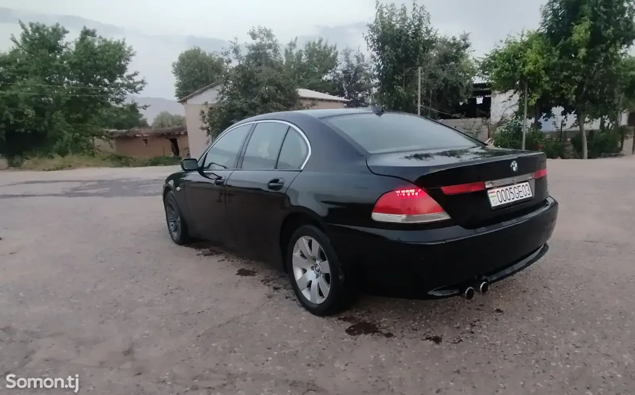 BMW 7 series 2004 · 3.0 AT