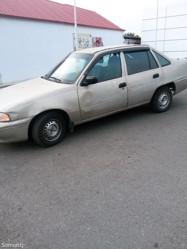 Daewoo Nexia 1996 · 1.5 AT