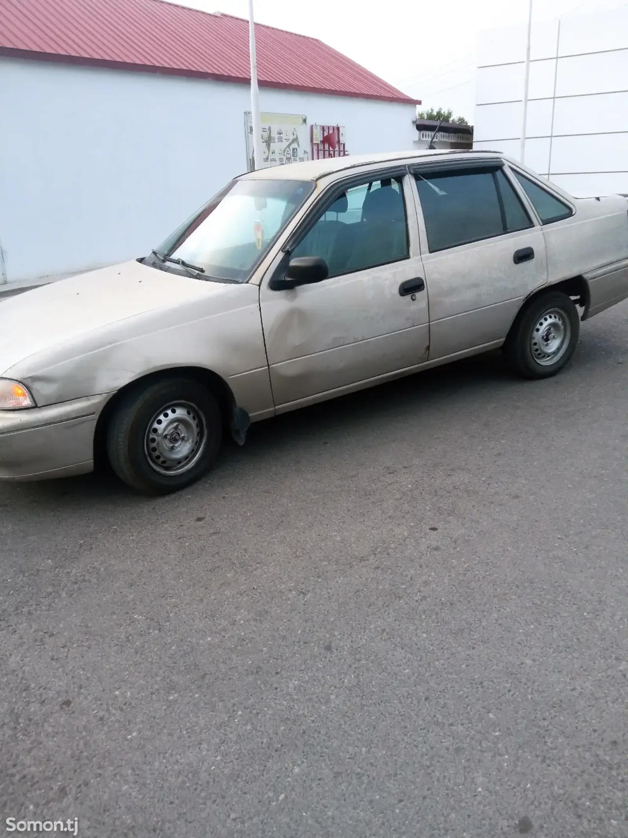 Daewoo Nexia 1996 · 1.5 AT