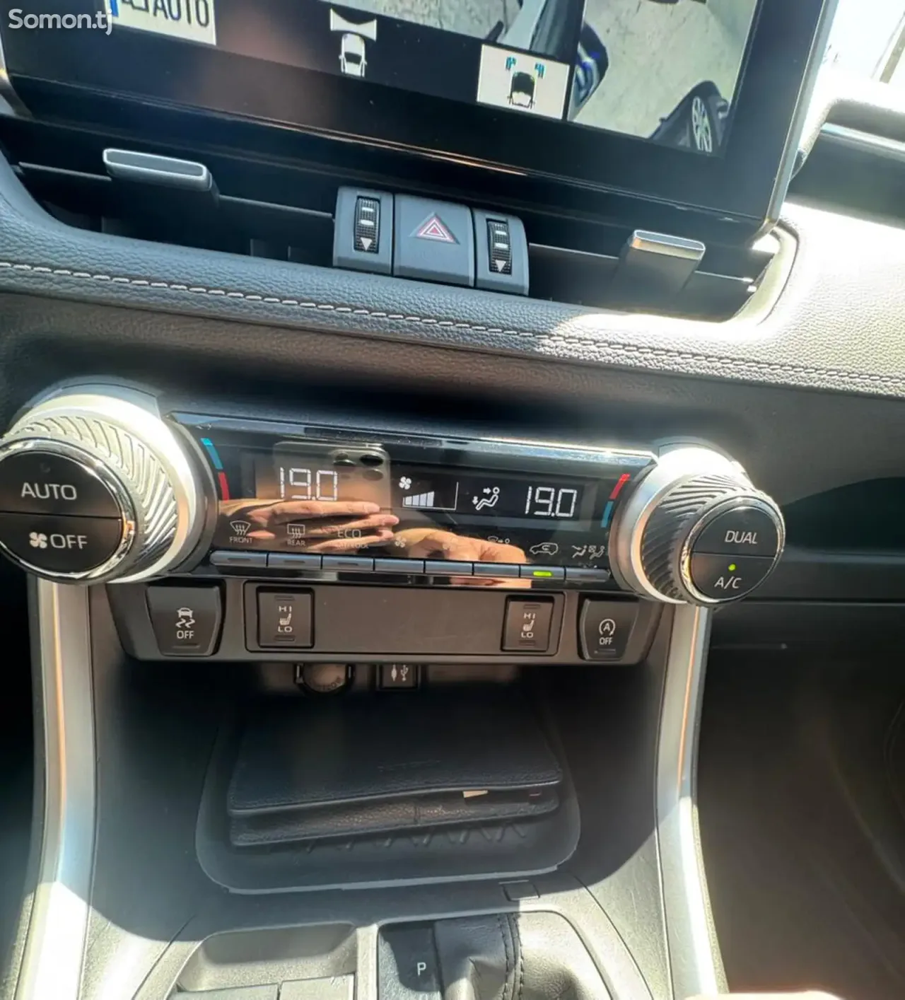 Toyota RAV 4 2021 · 2.0 AT