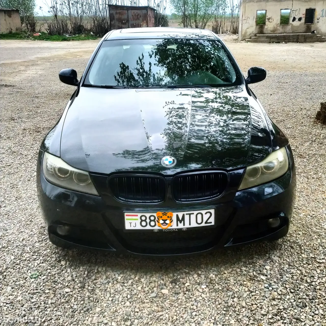 BMW 3 series 2011 · 3.0 AT