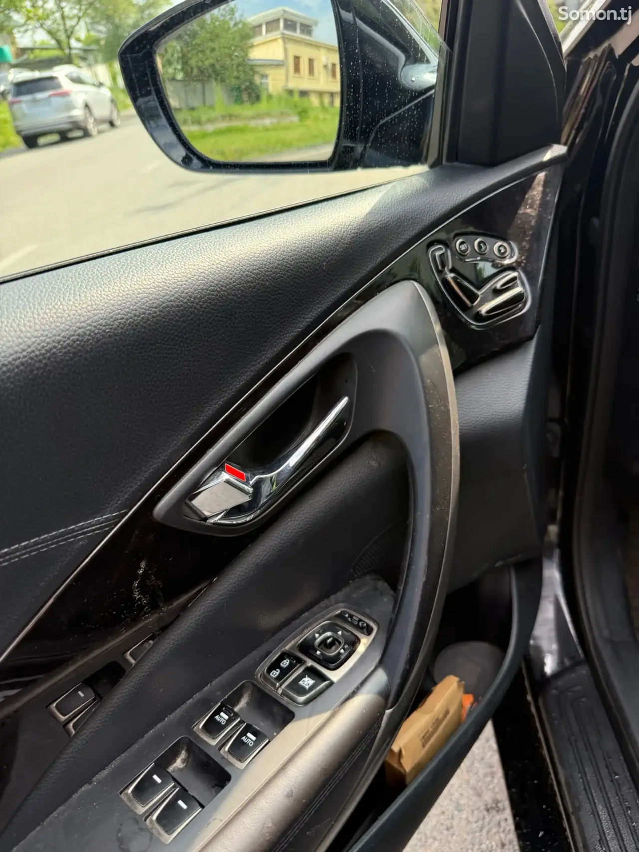 Hyundai Grandeur 2014 · 2.4 AT