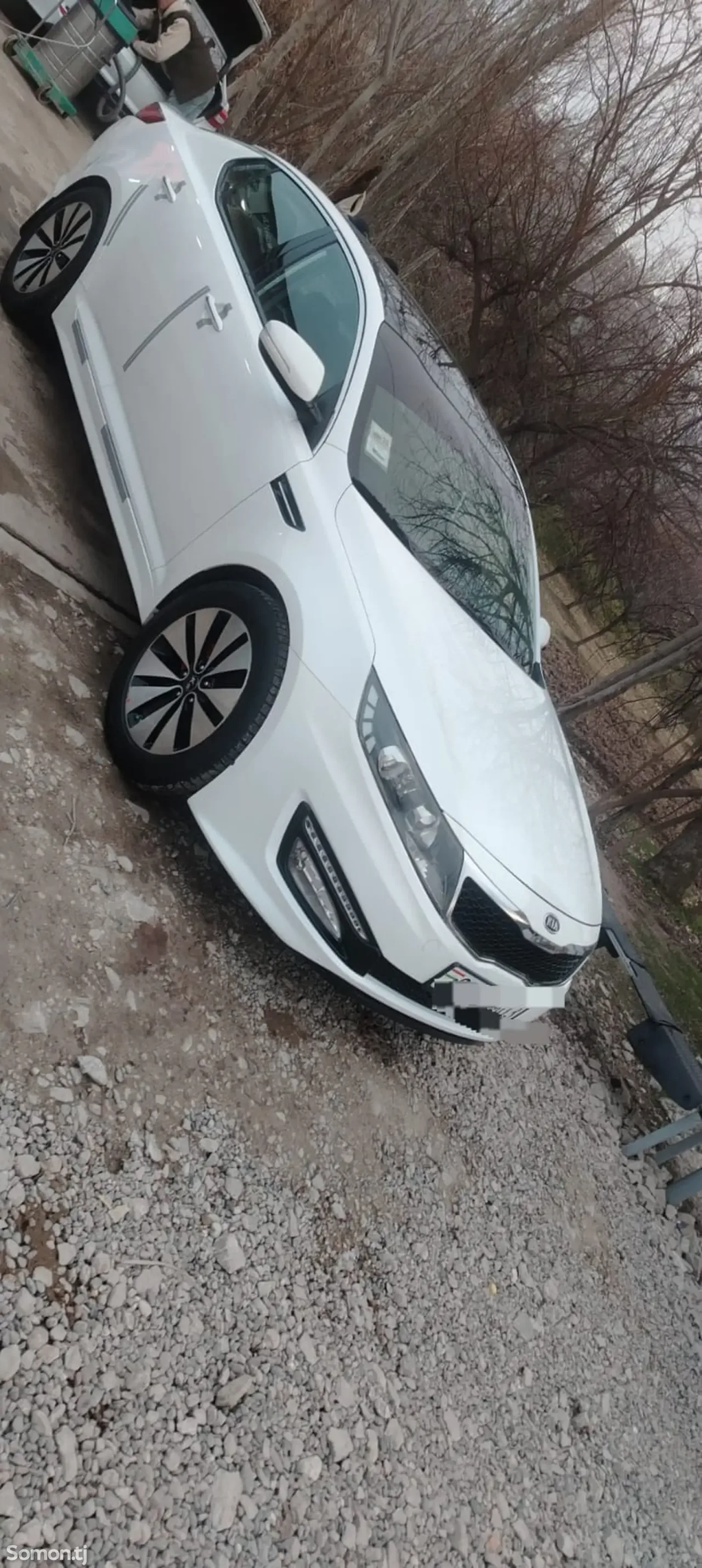 Kia K5 2011 · 2.0 AT