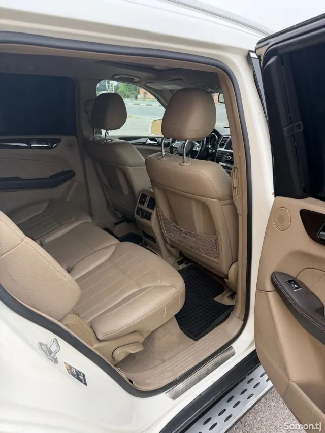 Mercedes-Benz GLS 2014 · 3.0 AT