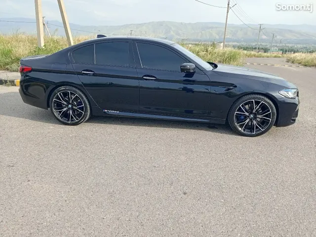 BMW 5 series 2017 · 3.0 AT