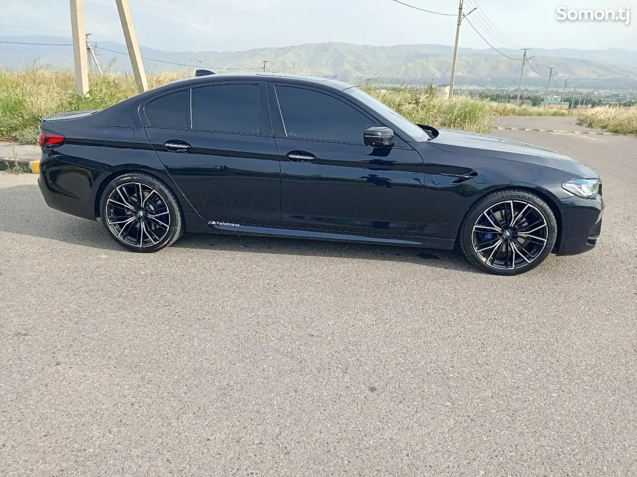 BMW 5 series 2017 · 3.0 AT