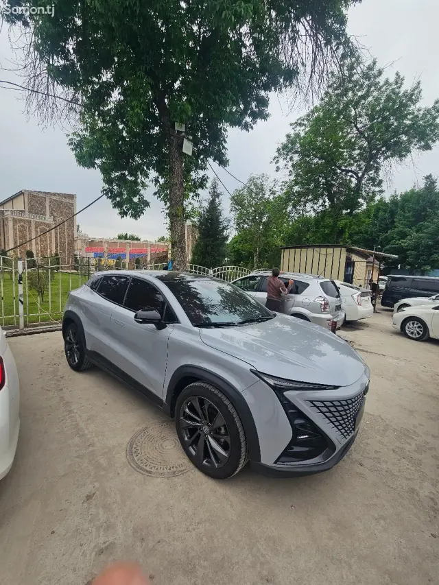 Changan UNI-T 2020 · 1.5 AT