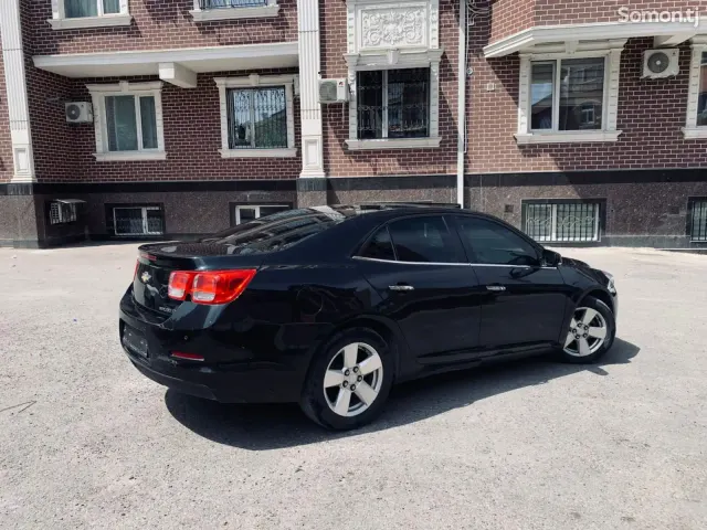 Chevrolet Malibu 2015 · 2.0 AT