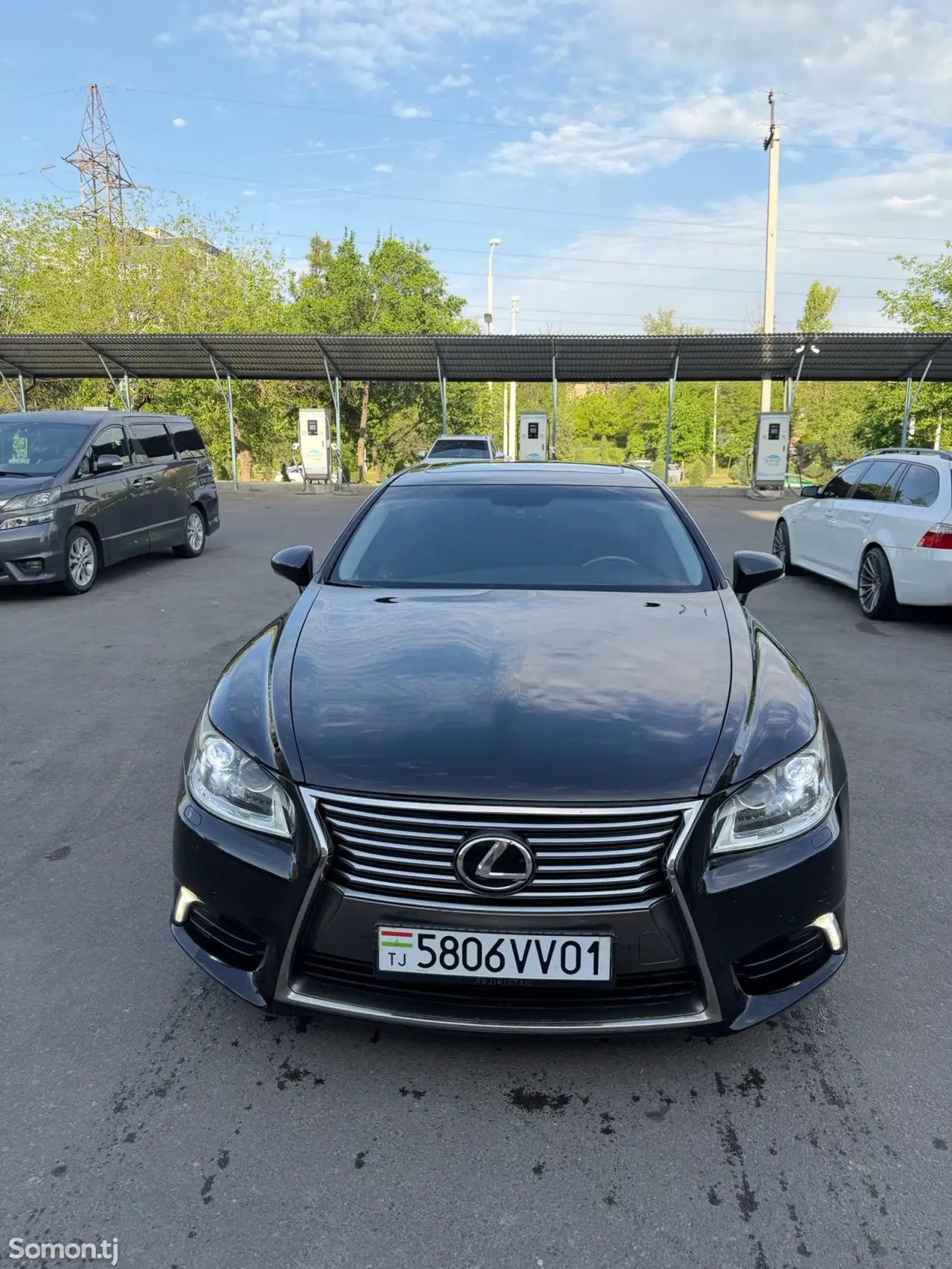 Lexus LS series 2014 · 4.6 AT