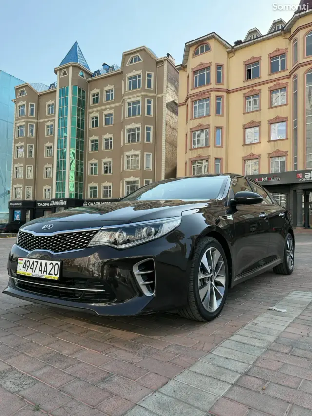 Kia K5 2015 · 1.7 AT