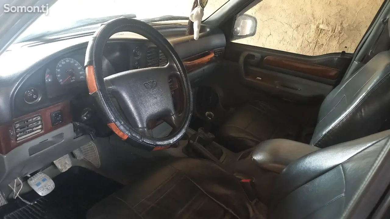 Ssang Yong Musso 1999 · MT