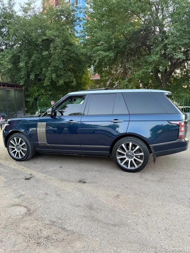 Land Rover Range Rover 2015 · 5.0 AT