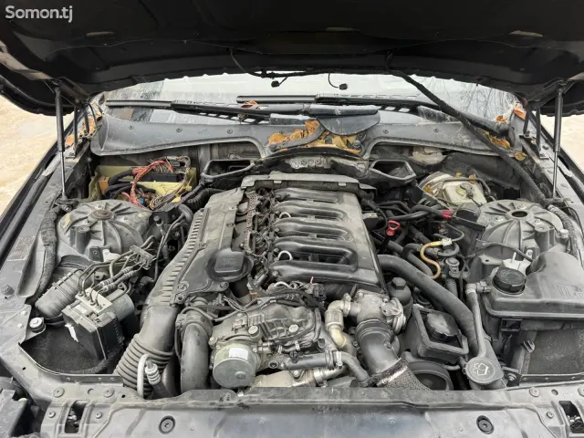 BMW 5 series 2004 · 3.0 AT
