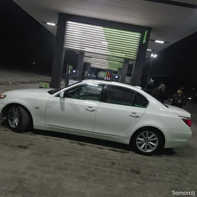 BMW 5 series 2005 · 2.5 AT