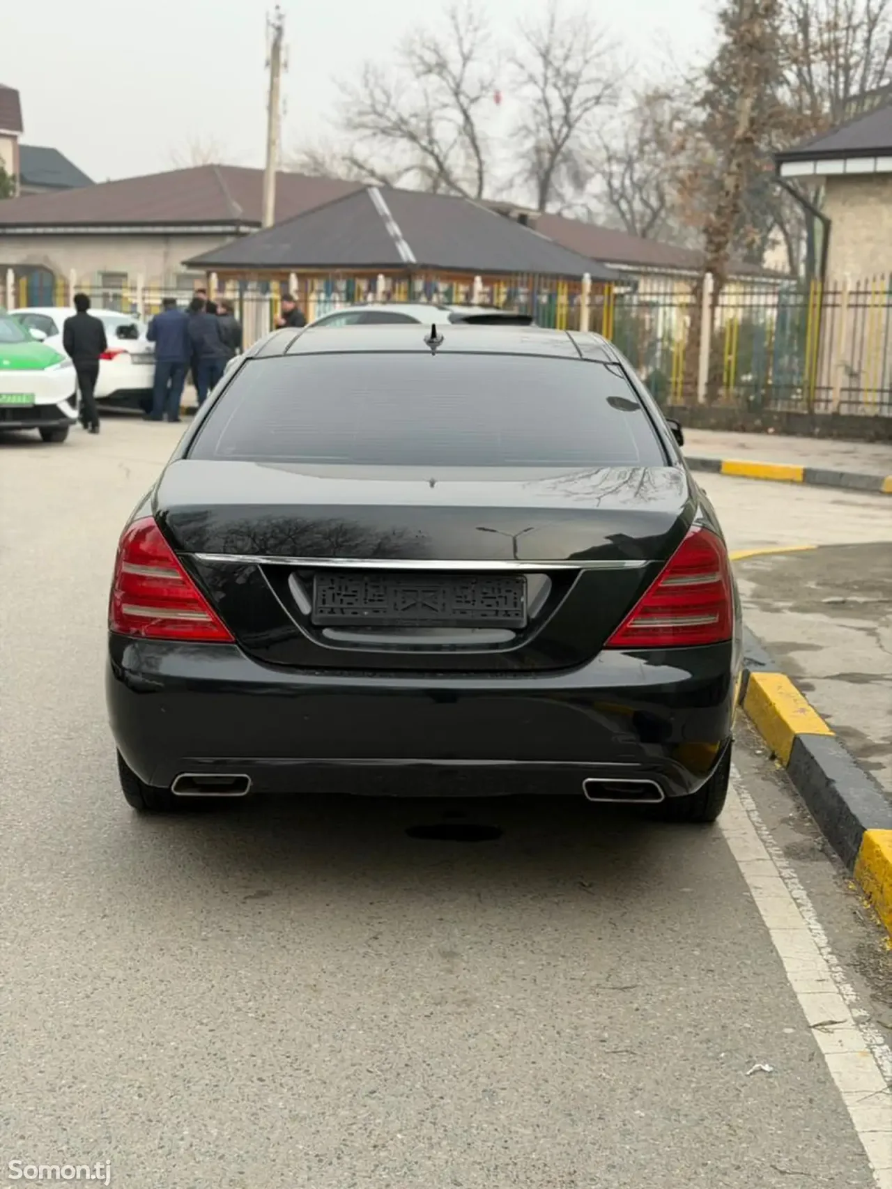 Mercedes-Benz S class 2011 · 3.5 AT