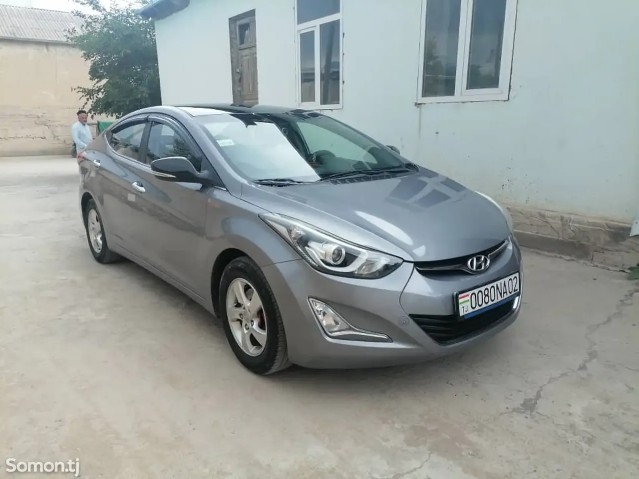 Hyundai Avante 2014 · 1.6 AT