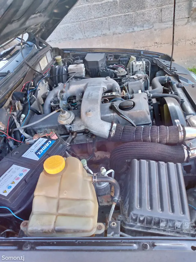 Ssang Yong Musso 1999 · 2.9 MT
