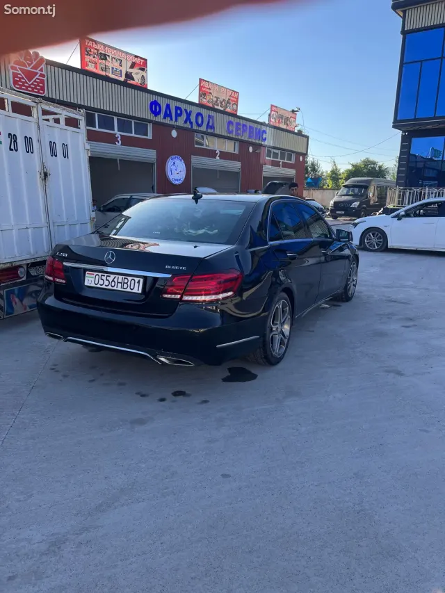 Mercedes-Benz E class 2015 · 2.2 AT