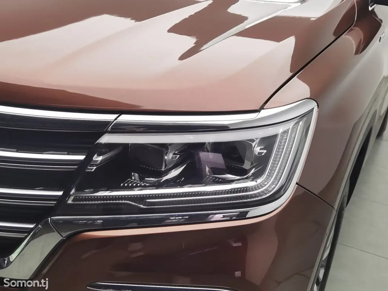 Roewe RX8 2018 · 2.0 AT