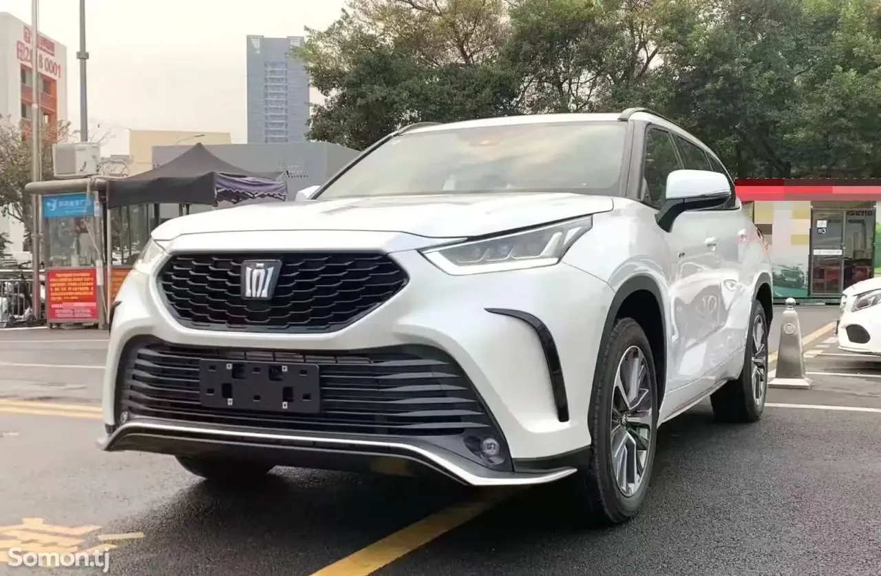 Toyota Crown 2025 · 2.5 AT