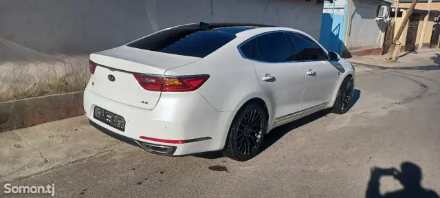 Kia K7 2017 · 3.0 AT