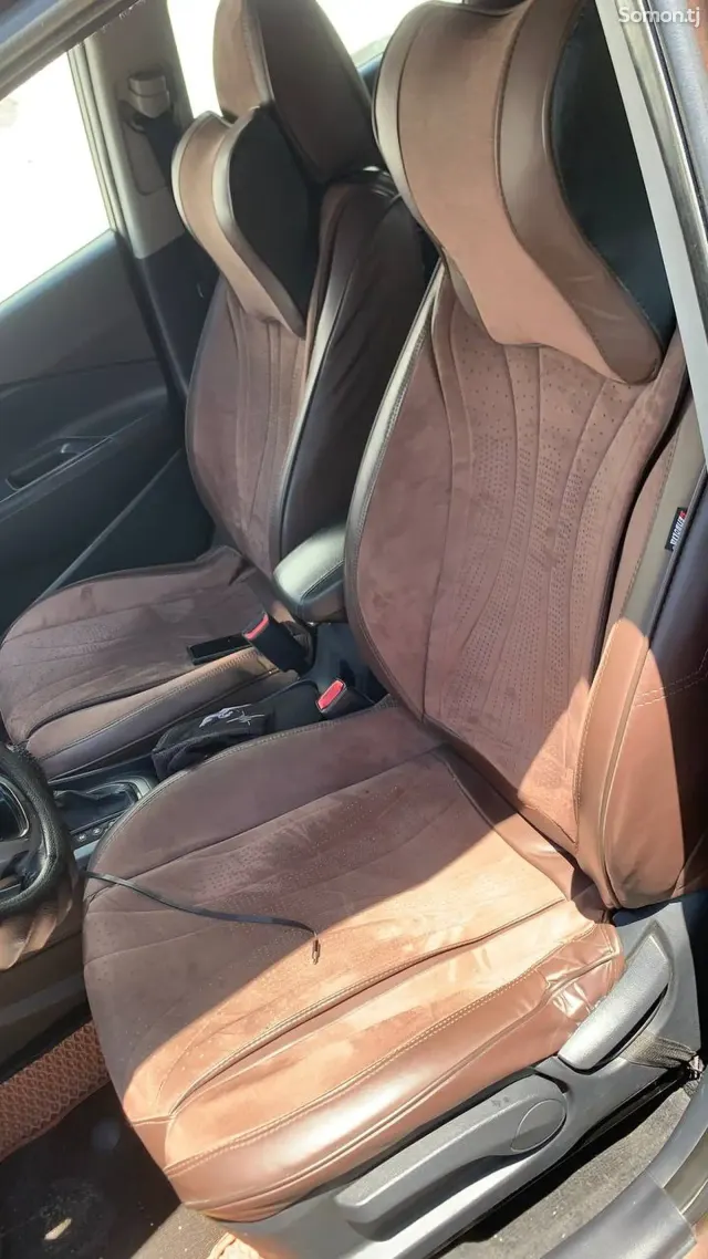 Kia Rio 2012 · 1.4 AT
