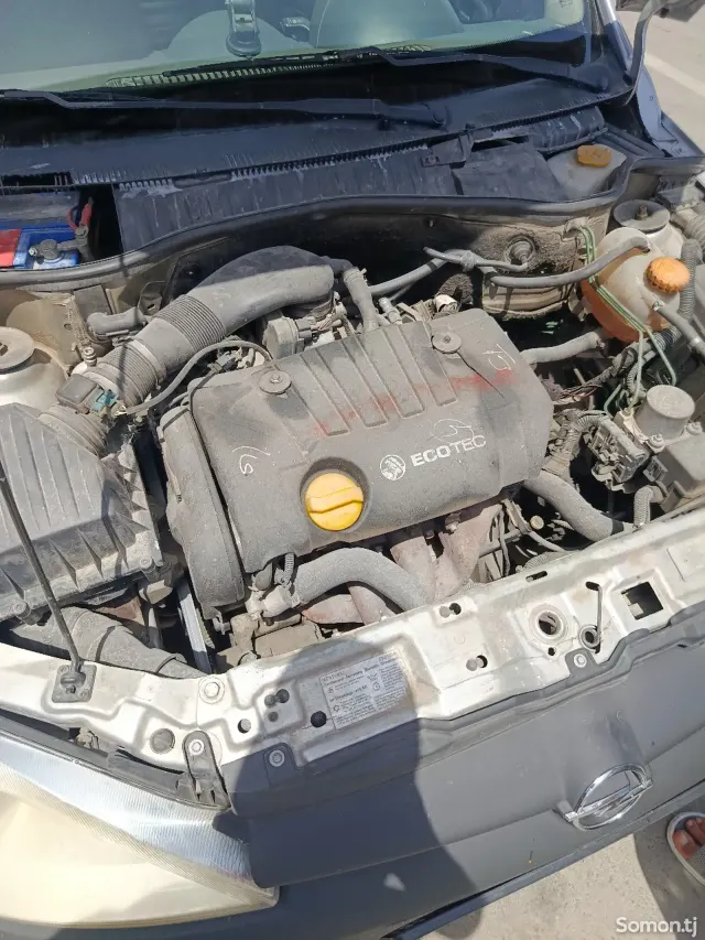 Opel Combo 2009 · 1.8 MT
