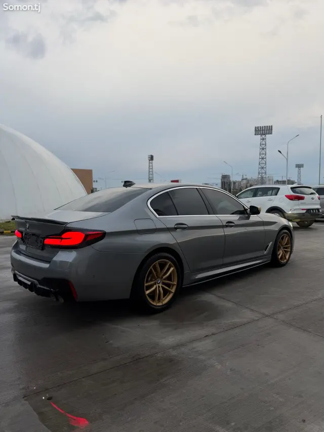 BMW 5 series 2023 · 2.0 AT