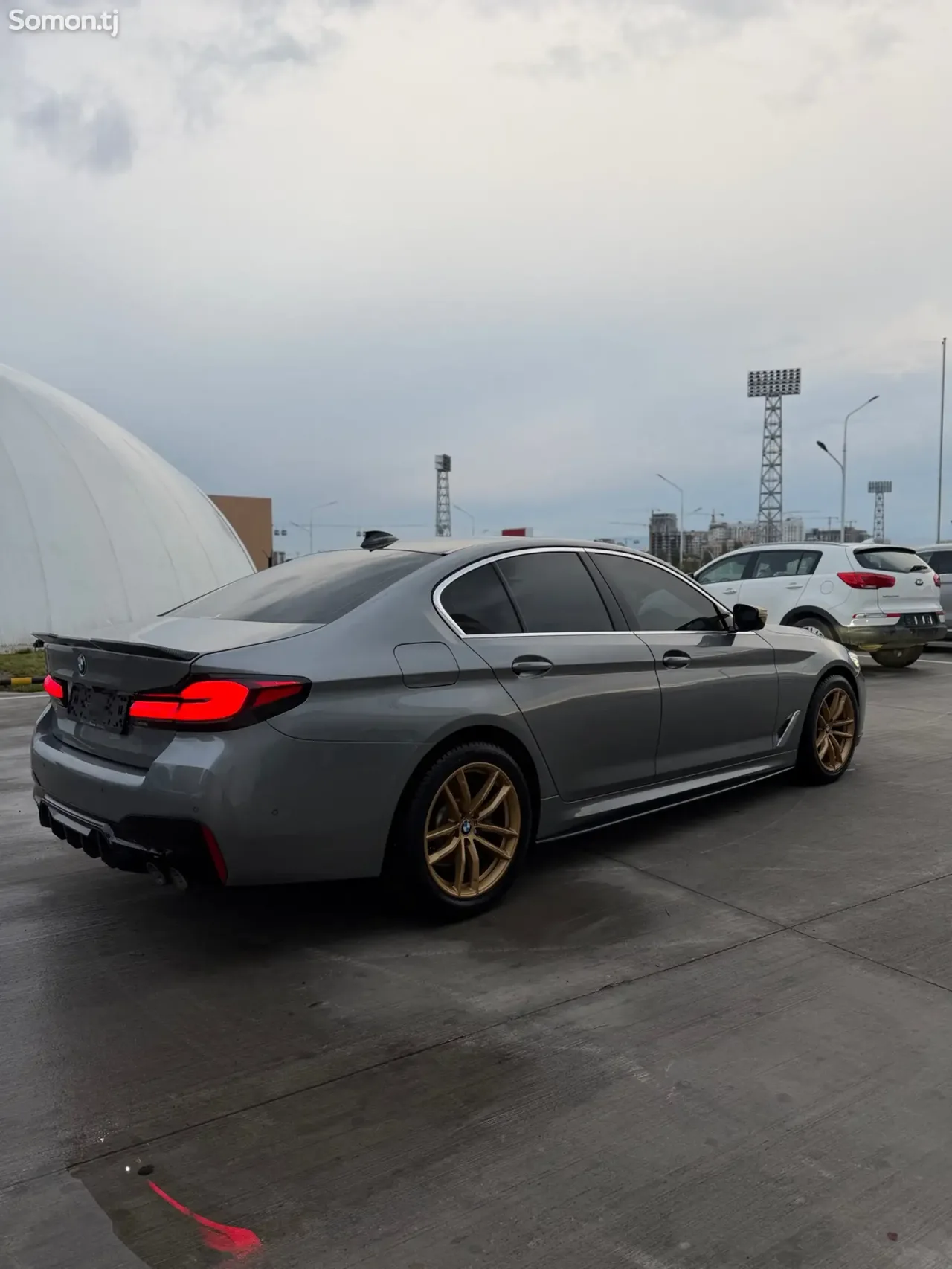 BMW 5 series 2023 · 2.0 AT