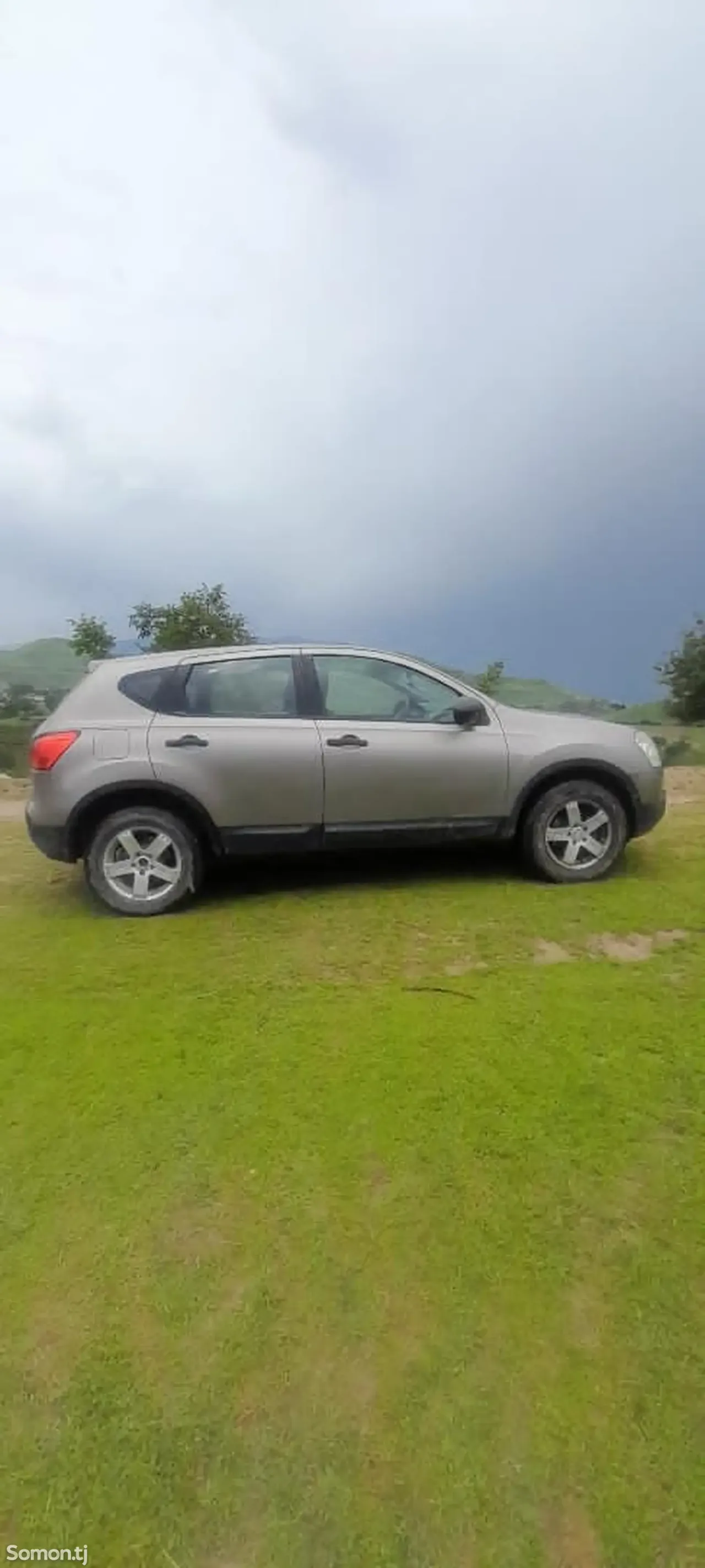Nissan Qashqai 2007 · 2.0 AT