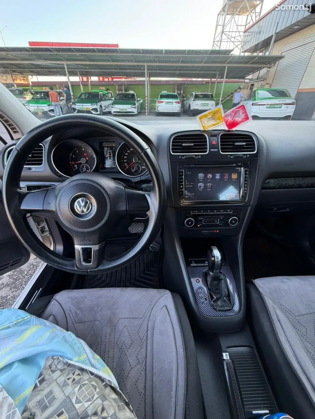 Volkswagen Golf 2012 · 1.4 AT