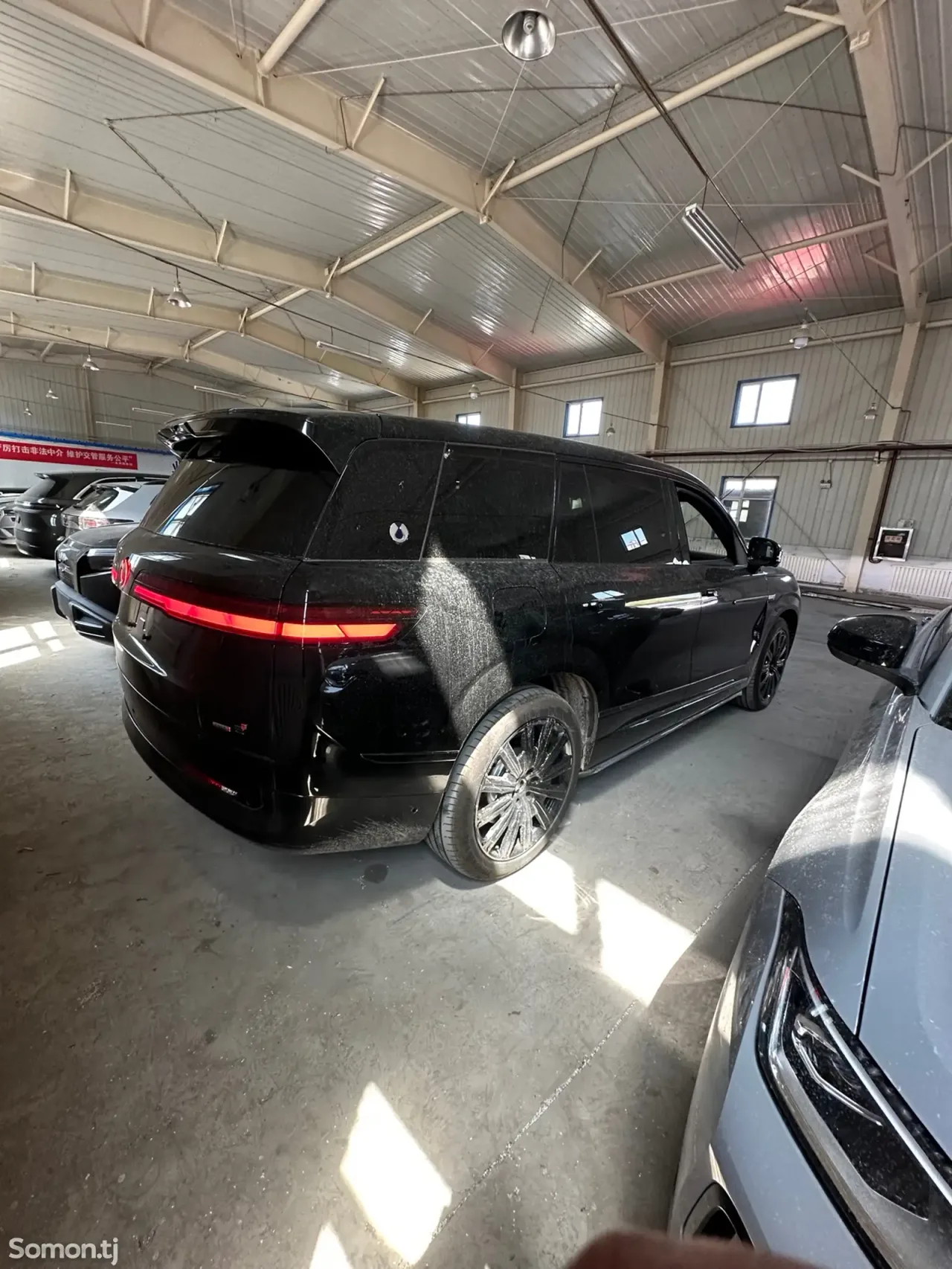 BYD Denza N9 2025 · 2.0 AT