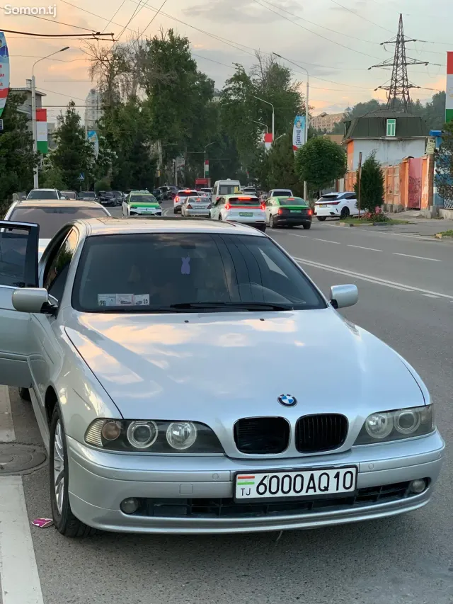 BMW 5 series 2003 · 2.5 AT