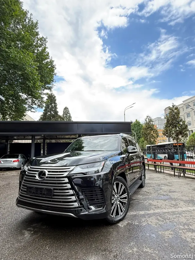 Lexus LX series 2023 · 3.5 AT