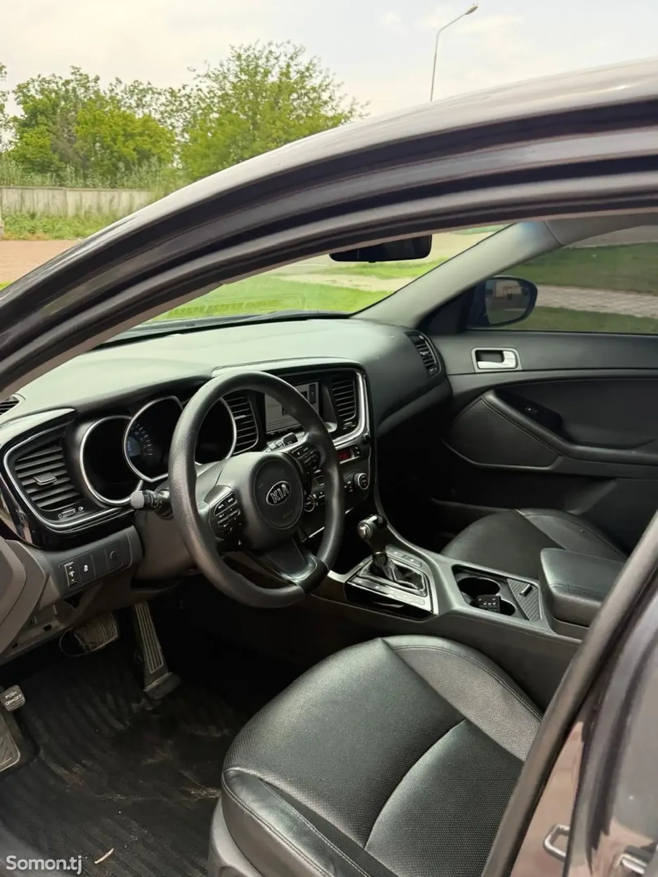 Kia K5 2014 · 2.0 AT