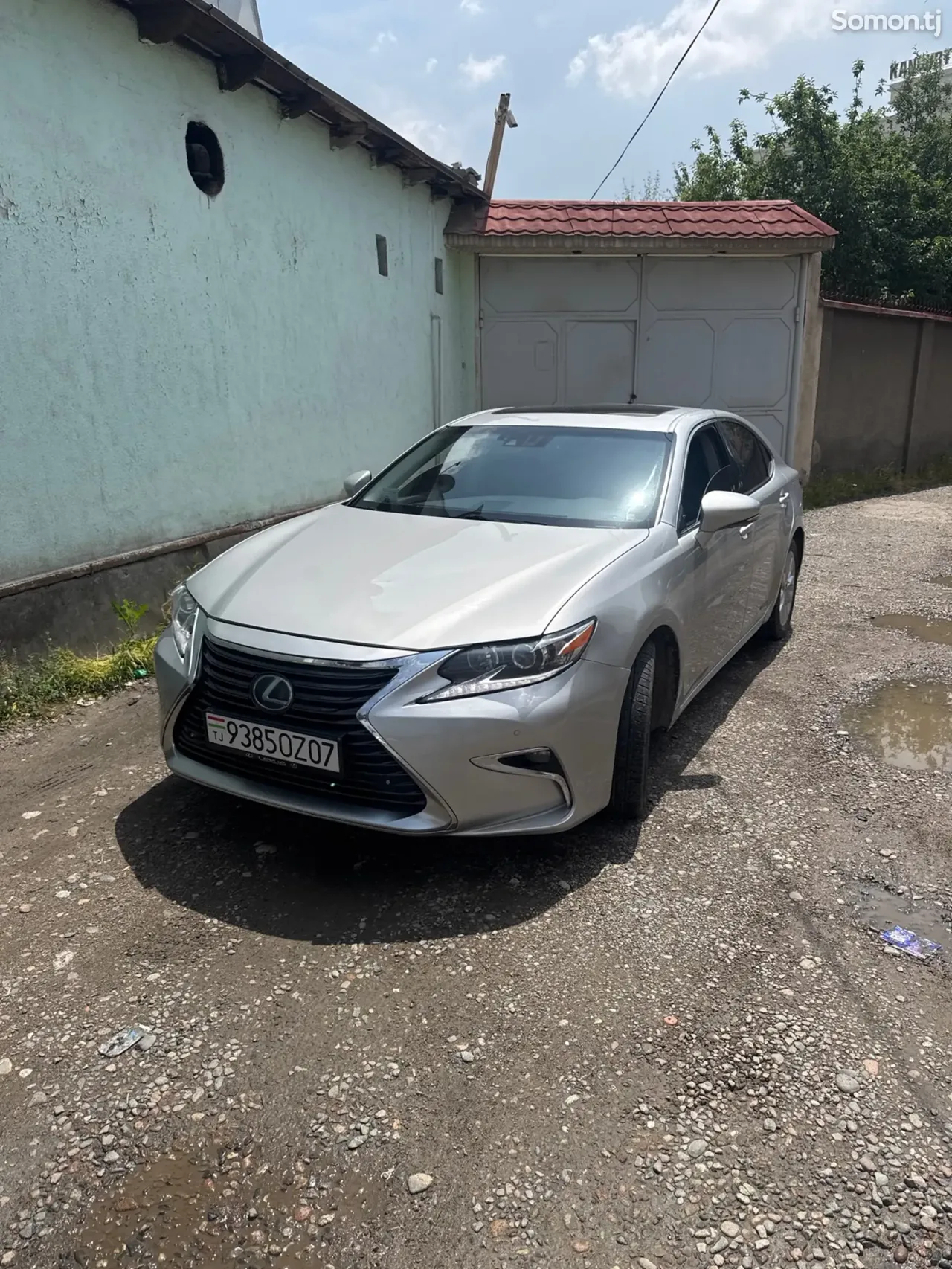 Lexus ES series 2014 · 3.0 AT