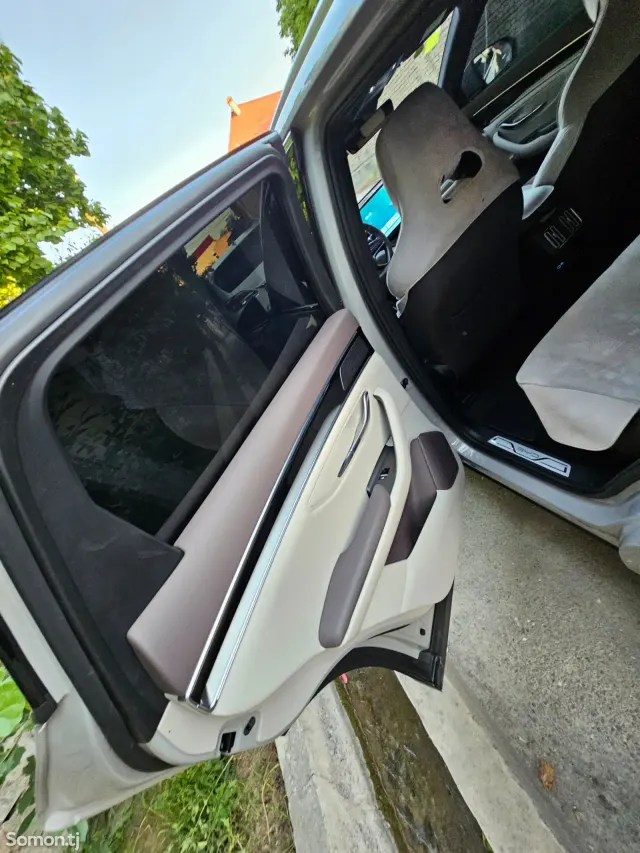 BYD Song Plus 2025 · AT