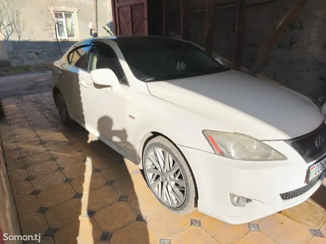 Lexus IS series 2008 · 2.5 AT