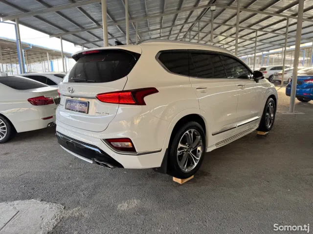 Hyundai Santa Fe 2018 · 2.0 AT