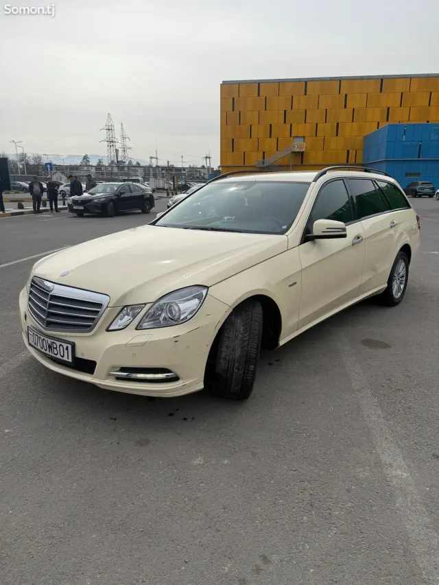 Mercedes-Benz E class 2010 · 2.2 AT