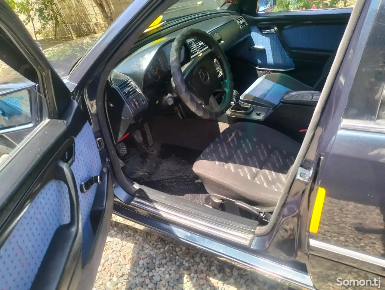 Mercedes-Benz C class 1995 · 1.8 MT