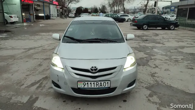 Toyota Belta 2008 · 1.1 AT