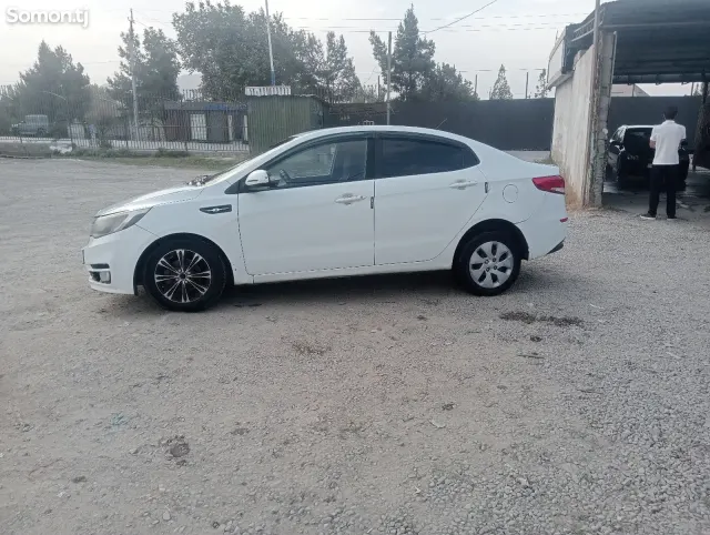 Kia Rio 2016 · 1.6 MT