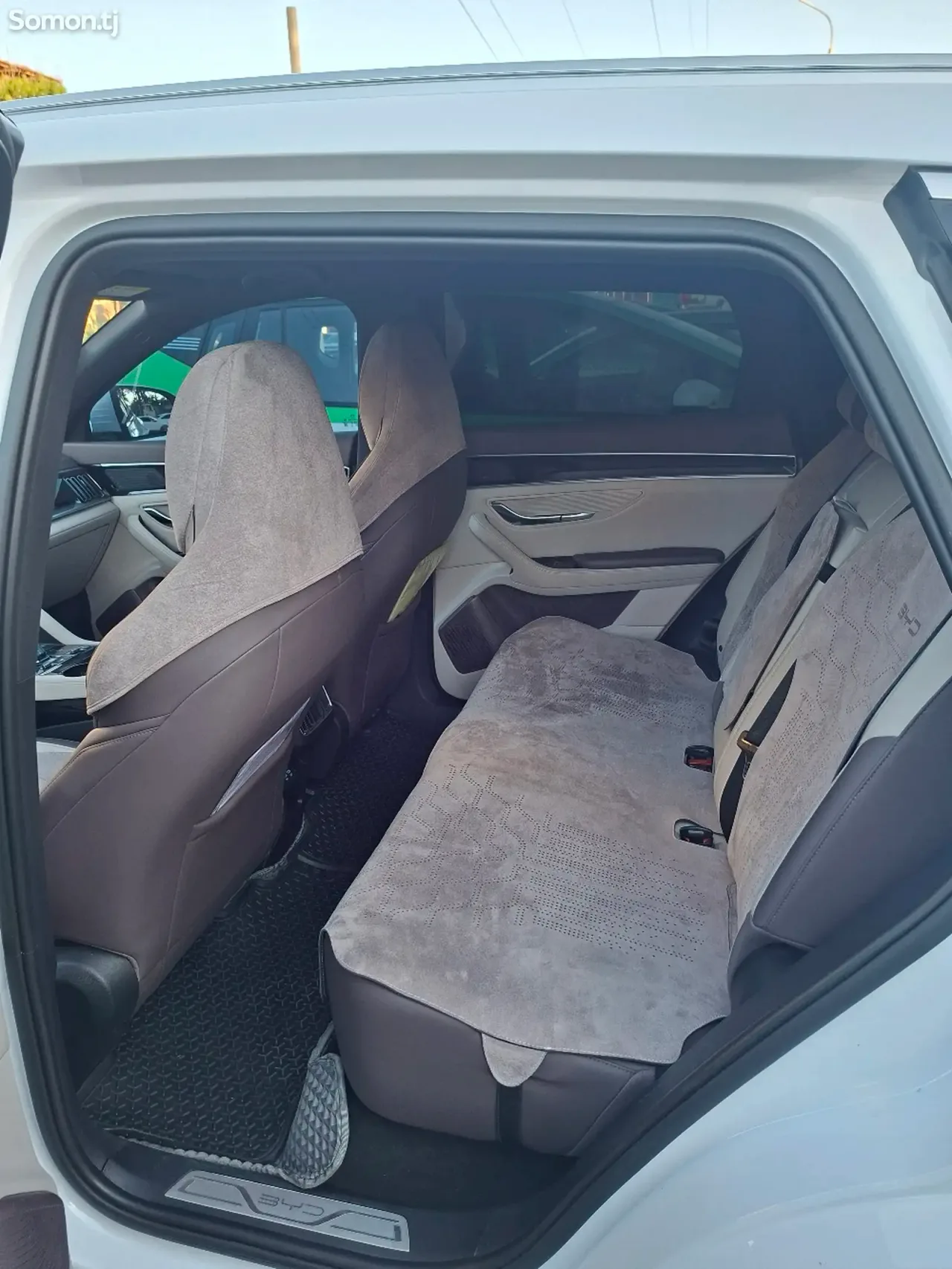 BYD Song Plus 2024 · 2.5 AT