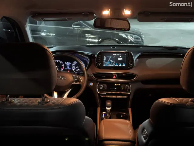 Hyundai Santa Fe 2018 · 2.0 AT