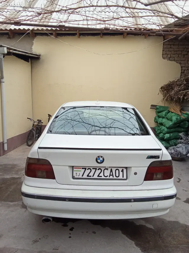 BMW 5 series 1996 · 2.4 MT