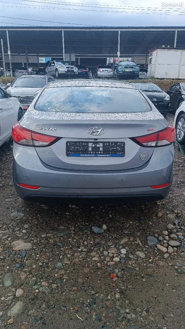 Hyundai Avante 2014 · 1.6 AT