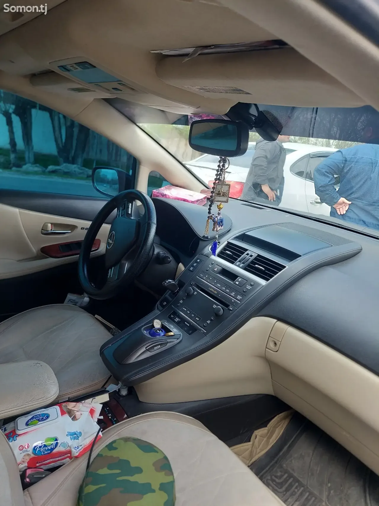 Lexus HS series 2010 · 2.5 AMT